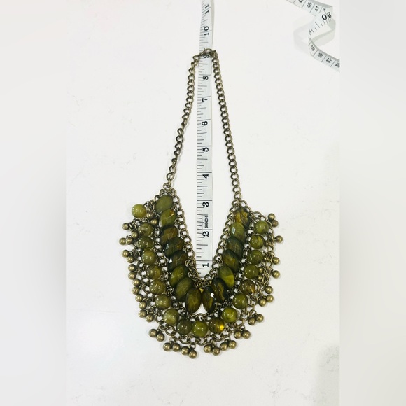 Vintage Faceted Olive Green Lucite Necklace Cascade Waterfall Bib Pewter, EUC - Picture 9 of 11
